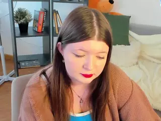 LinetteMono's Live Sex Cam Show
