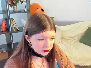 LinetteMono's Live Sex Cam Show