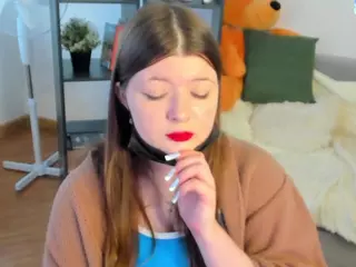 LinetteMono's Live Sex Cam Show