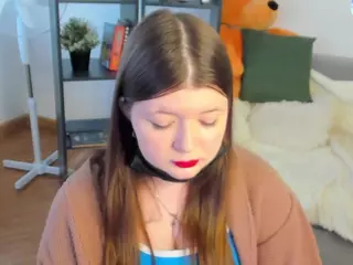 LinetteMono's Live Sex Cam Show