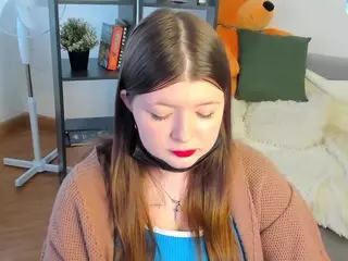 LinetteMono's Live Sex Cam Show