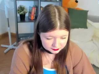 LinetteMono's Live Sex Cam Show