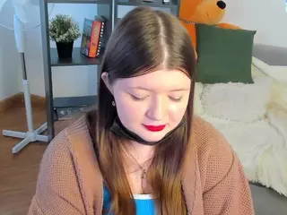 LinetteMono's Live Sex Cam Show