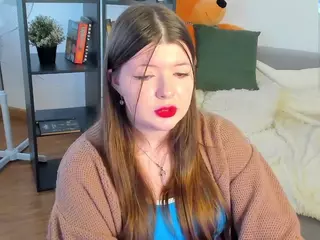 LinetteMono's Live Sex Cam Show