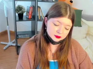 LinetteMono's Live Sex Cam Show