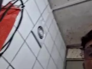 malditoqloo's Live Sex Cam Show