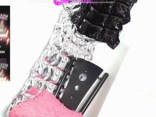 molly-9 Webcam Model Profile