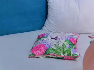 moon-cake's Live Sex Cam Show