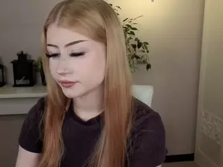 Lucy's Live Sex Cam Show