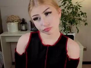 Lucy's Live Sex Cam Show