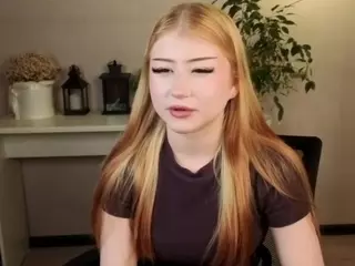 Lucy's Live Sex Cam Show