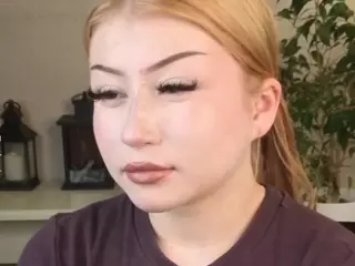 Lucy's Live Sex Cam Show