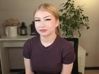 Lucy's Live Sex Cam Show