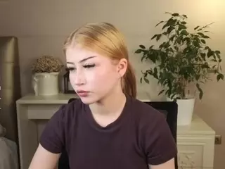 Lucy's Live Sex Cam Show