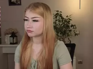 Lucy's Live Sex Cam Show