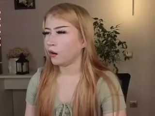 Lucy's Live Sex Cam Show