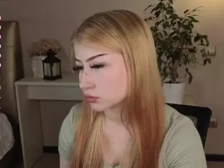 Lucy's Live Sex Cam Show
