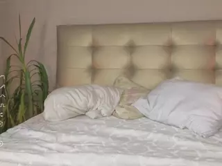 Lucy's Live Sex Cam Show