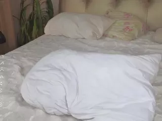 Lucy's Live Sex Cam Show