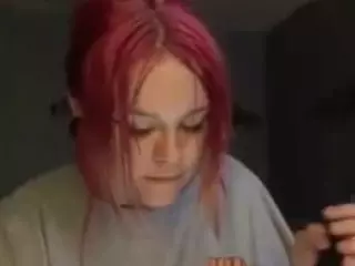 X3Nuzzels's Live Sex Cam Show