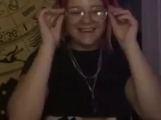 X3Nuzzels's Live Sex Cam Show