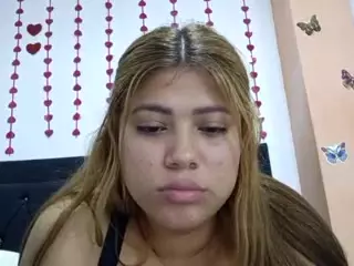 Lali30's Live Sex Cam Show
