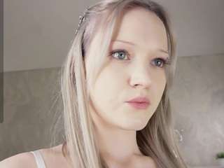 lynettefountain webcam model