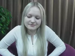 LynetteFountain's Live Sex Cam Show
