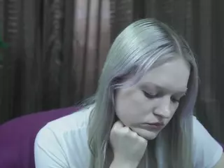 LynetteFountain's Live Sex Cam Show
