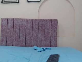 manuelandlaura Live Webcam on CamSoda