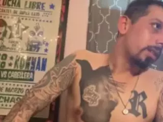 RawPeach15's Live Sex Cam Show