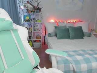 zia-ember live cam profile