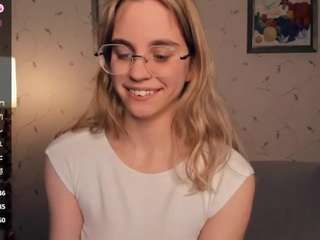 berenicecresswel... Live Webcam on CamSoda