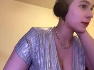 blisscroke webcam model