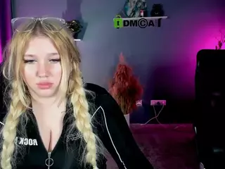 candy-vice's Live Sex Cam Show