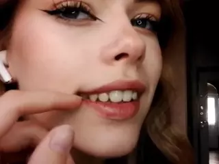 CateBonney's Live Sex Cam Show