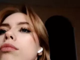 CateBonney's Live Sex Cam Show