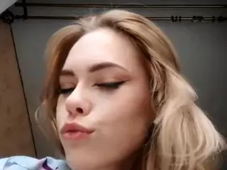 CateBonney's Live Sex Cam Show