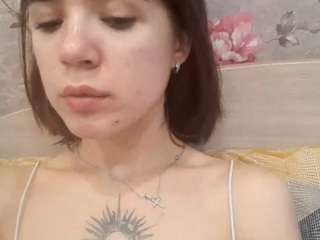 dollybraund Live Webcam on CamSoda