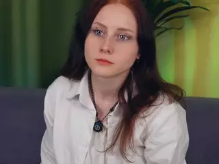 GladysDarter's Live Sex Cam Show