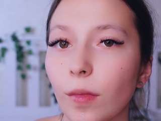 le modèle glennadell est en webcam porno dans un show sur le site camsoda, il possède les tags suivants: ass,black hair,young adult,wet,tittyfuck,teen 18,tattoos,student,striptease,strip,sph,smoking,shaved pussy,orgasm,no drinking,natural,joi,fingering,feet,facial piercings