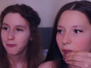 glennadell's CamSoda show and profile