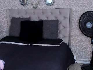 grace-hollis webcam