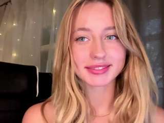 katiebeames from CamSoda is Freechat