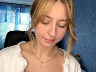 katiebeames webcam