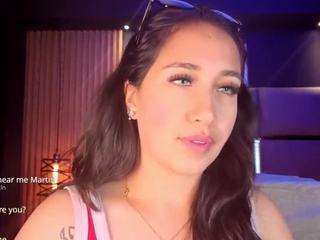 LauRoberts live webcam show
