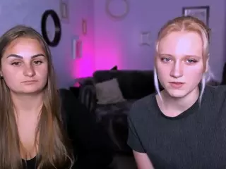 lika-le's Live Sex Cam Show