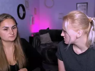 lika-le's Live Sex Cam Show