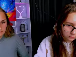 lika-le's Live Sex Cam Show