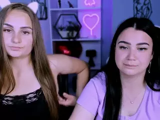 lika-le's Live Sex Cam Show